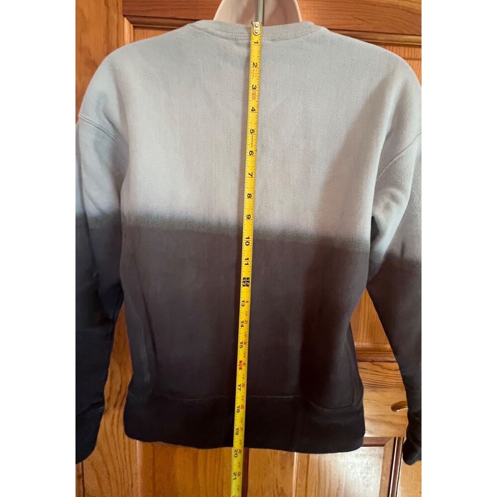 Champion Reverse Weave Cropped Tie Dye Spell Out Logo Sweatshirt Womens XS Blue - Picture 5 of 8